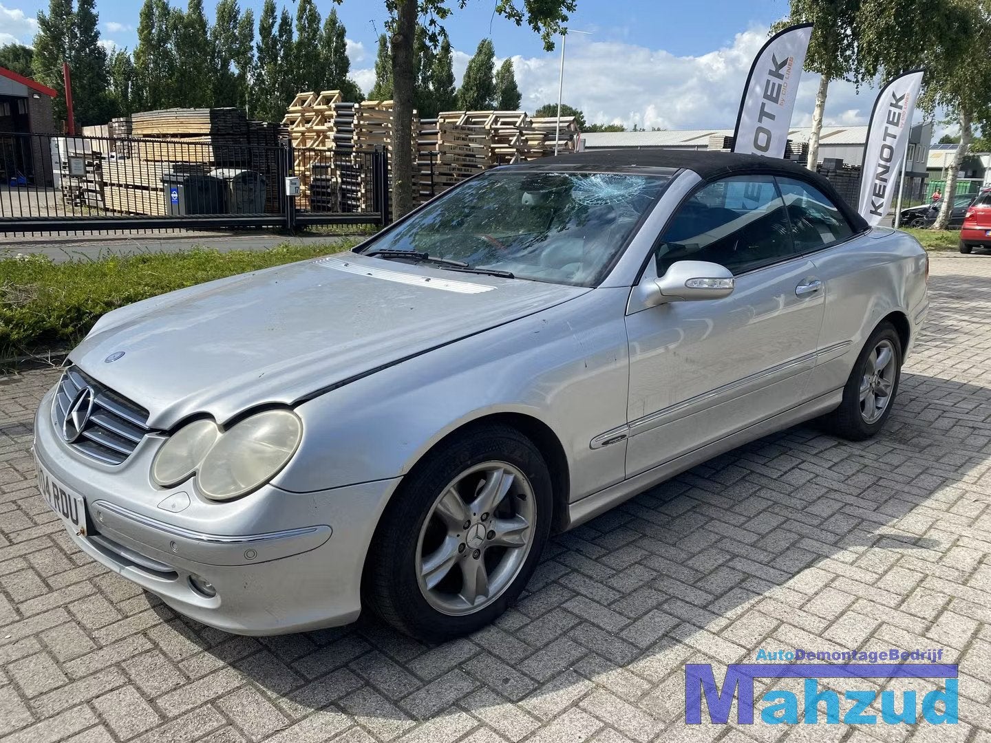 2004 MERCEDES CLK 3.2 V6 W209 112955 K744 Onderdelen cabrio, Gebruikt, Mercedes-Benz AG, Mercedes-Benz, Mercedesstrasse 120
70372  Stuttgart, DE