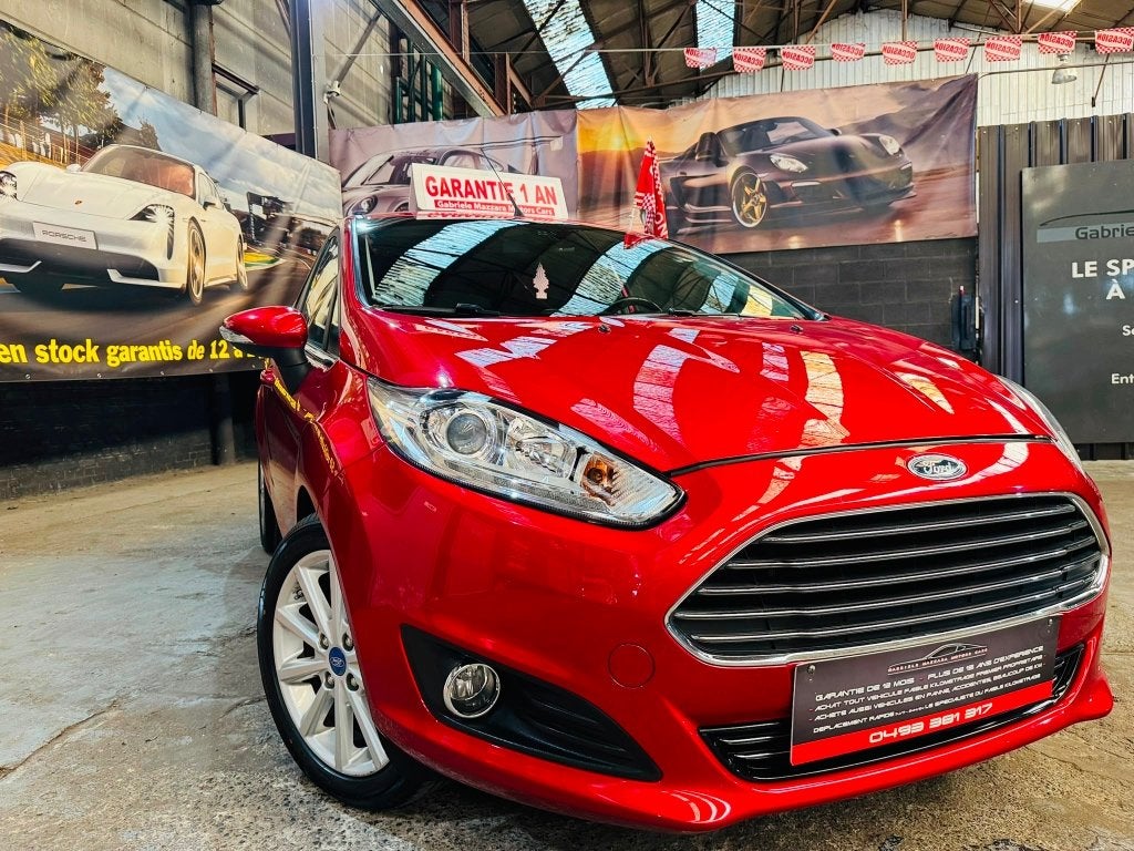 Ford Fiesta 1.0i Titanium Airco PDC, Rouge, Achat, Euro 6, Entreprise