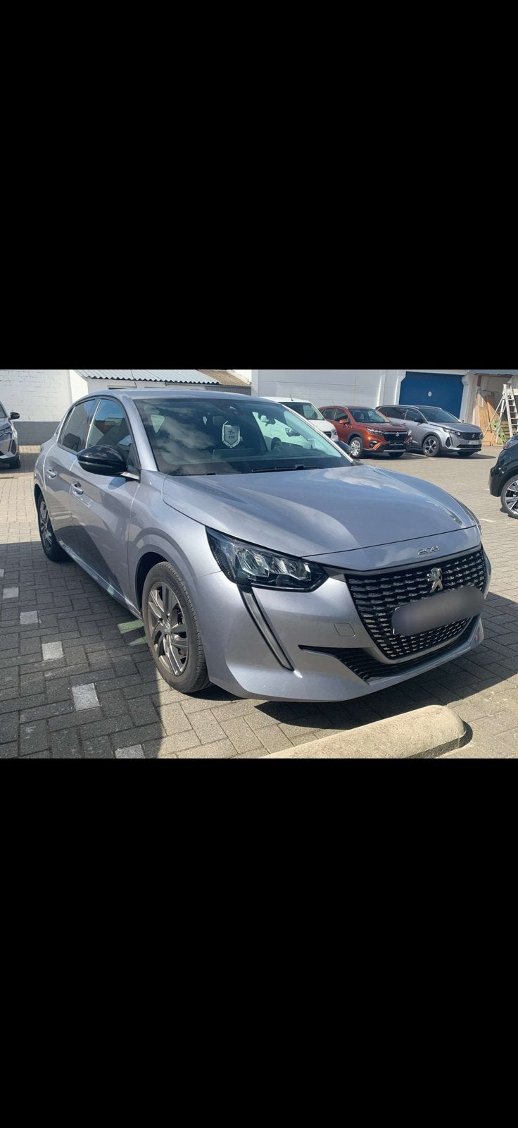 Peugeot 208 style te koop, Auto's, Peugeot, Particulier, Benzine, Berline, 5 deurs, Handgeschakeld, Zilver of Grijs, Zwart, Stof