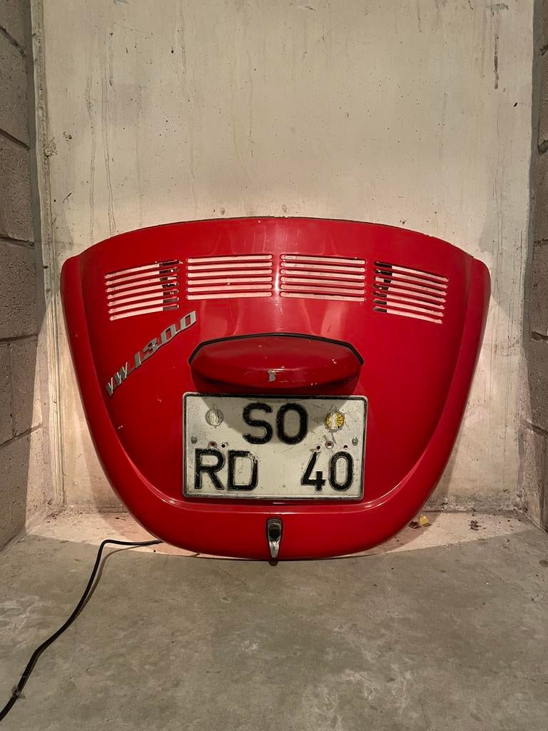 Volkswagen Kever - Motorklep wandverlichting, Ophalen, Zo goed als nieuw