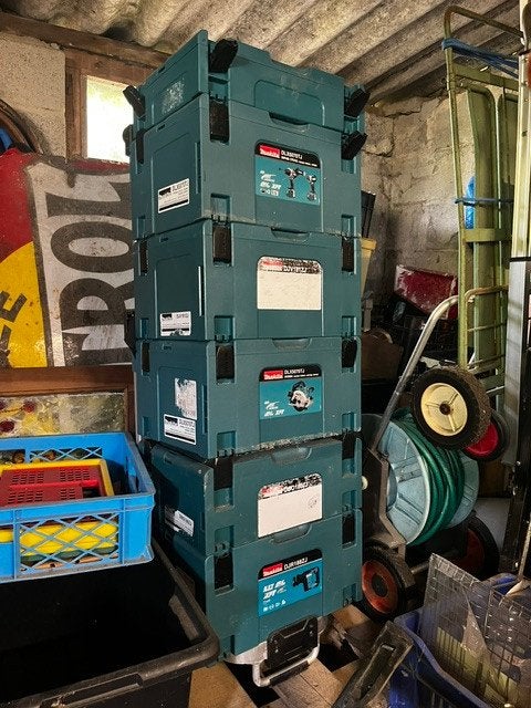 Boites Makita avec trolley, Enlèvement, Comme neuf