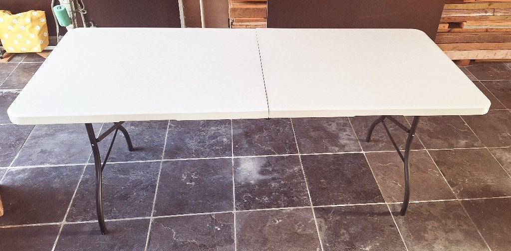 Tafels en stoelen te huur, Hobby en Vrije tijd, Ophalen, Zo goed als nieuw