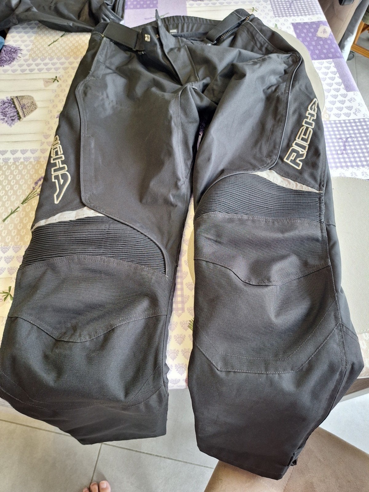 pantalon moto richa taille  XL, Motoren, Ophalen, Heren, Broek | textiel, Richa