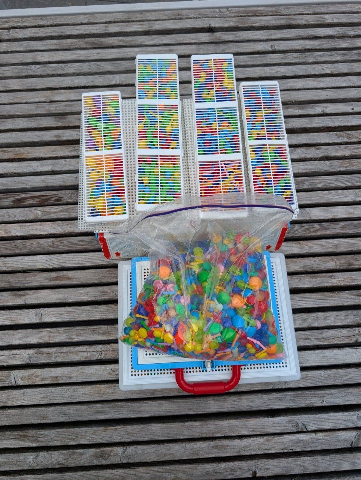 Stekertjes / insteekmozaiek, Kinderen en Baby's, Ophalen