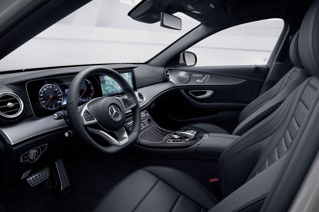Mercedes-Benz E-Klasse 200 D Break AMG Line | Panoramisch Da, Automaat, Gebruikt, 4 cilinders, Wit