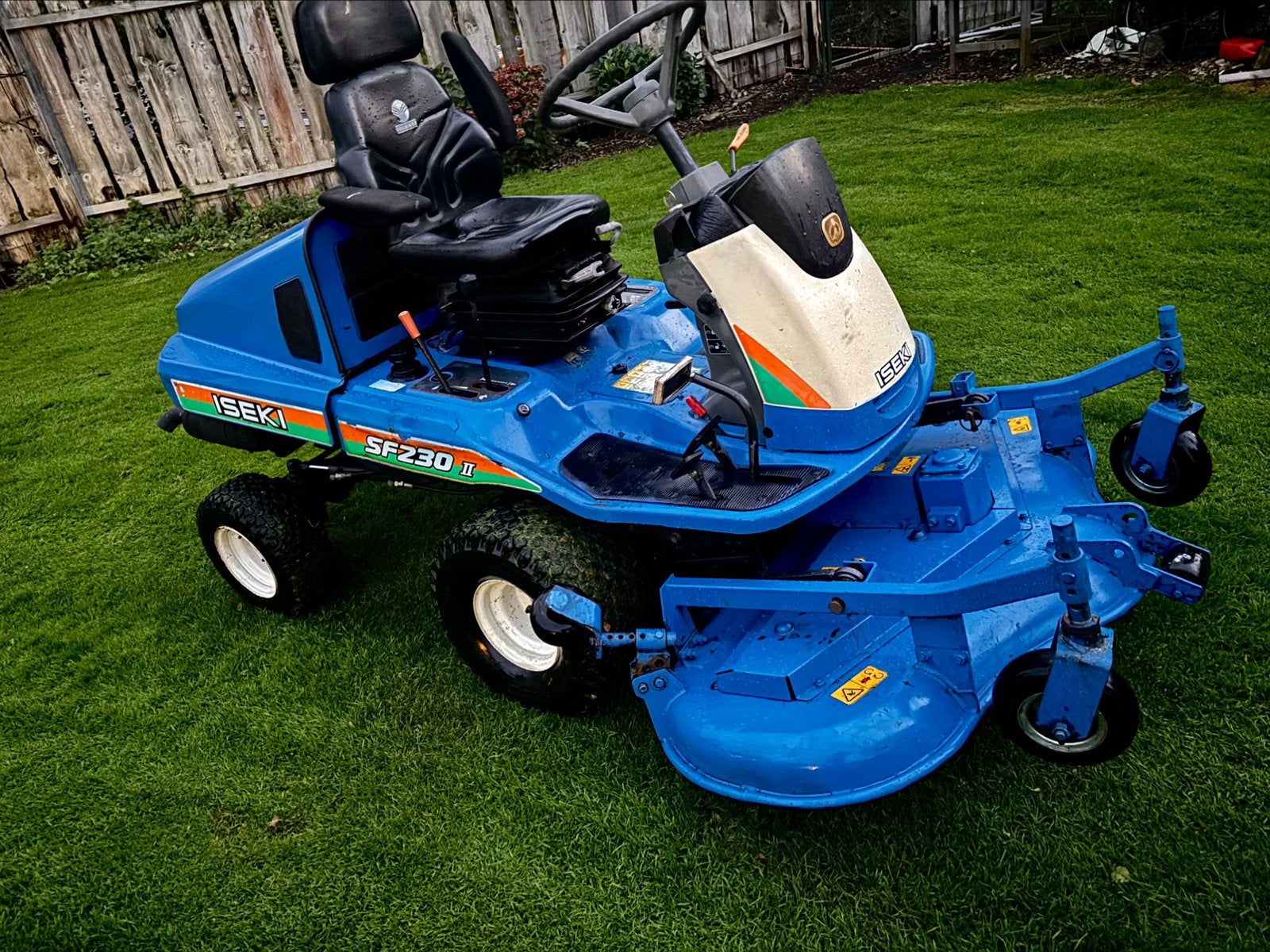 Sterke Iseki frontmaaier 4x4 23pk driecilinder dieselmotor, Jardin & Terrasse, Enlèvement ou Envoi