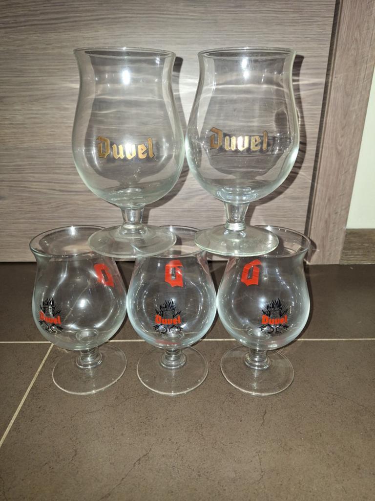 5 duvelglazen, Enlèvement, Neuf, Verre à bière