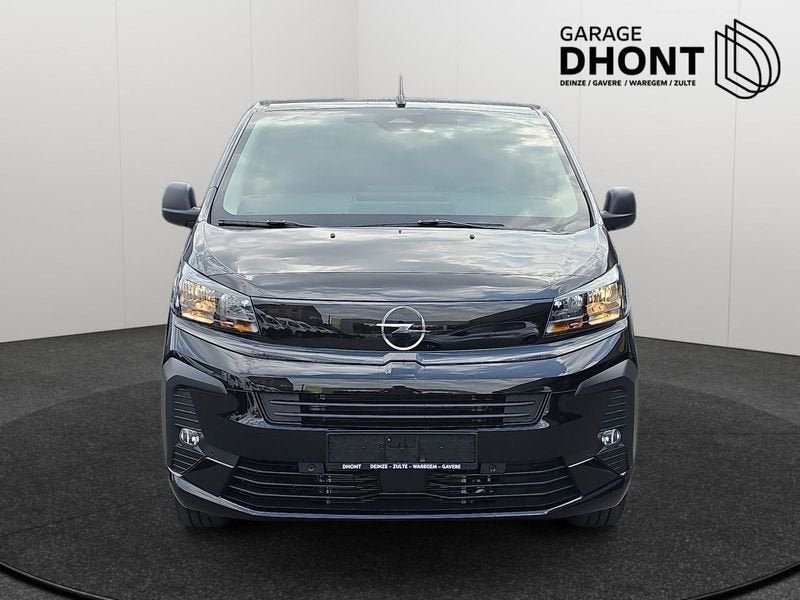 Opel Vivaro, Auto's, Opel, Vivaro, 4 cilinders, 180 pk, Zwart