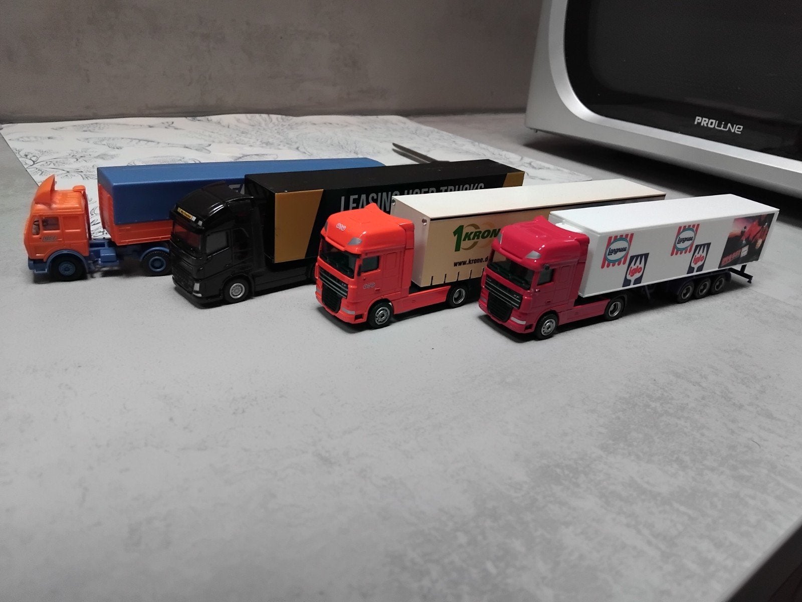 Modelvrachtwagens herpa, edocars, Hobby & Loisirs créatifs, Voitures miniatures | 1:87, Enlèvement ou Envoi, Herpa