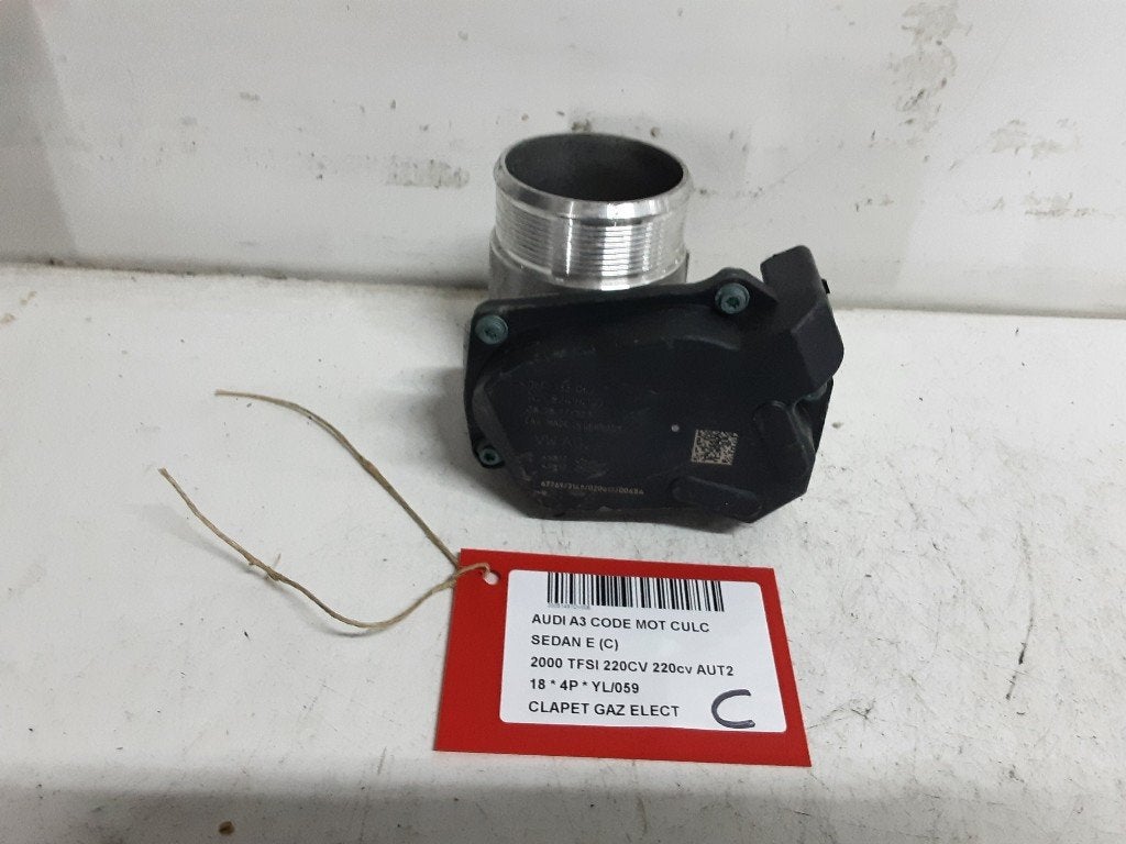 GASKLEPHUIS Audi A3 Limousine (8VS / 8VM) (06F133062T), Info@audi.de, Audi, Audi AG, Gebruikt