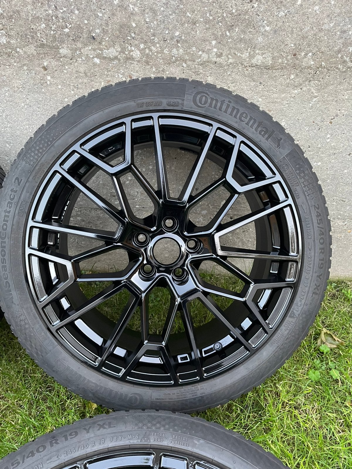 JANTES MONACO 19 POUCES + PNEUS CONTINENTAL 245/40-19, Enlèvement, Comme neuf