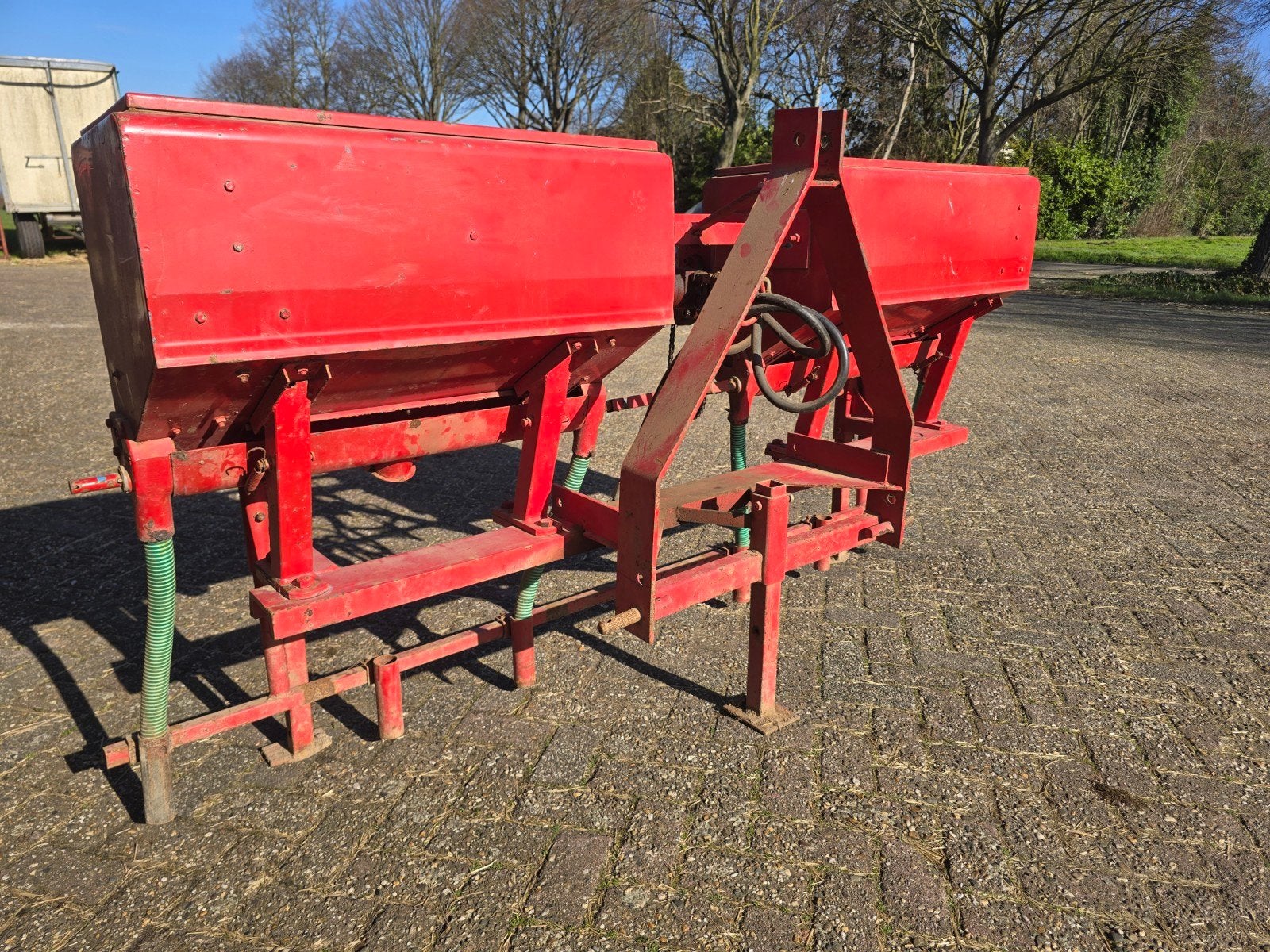 Kiepkar Rijenbemester veegmachine schudlichter vorenpakker, Ophalen of Verzenden