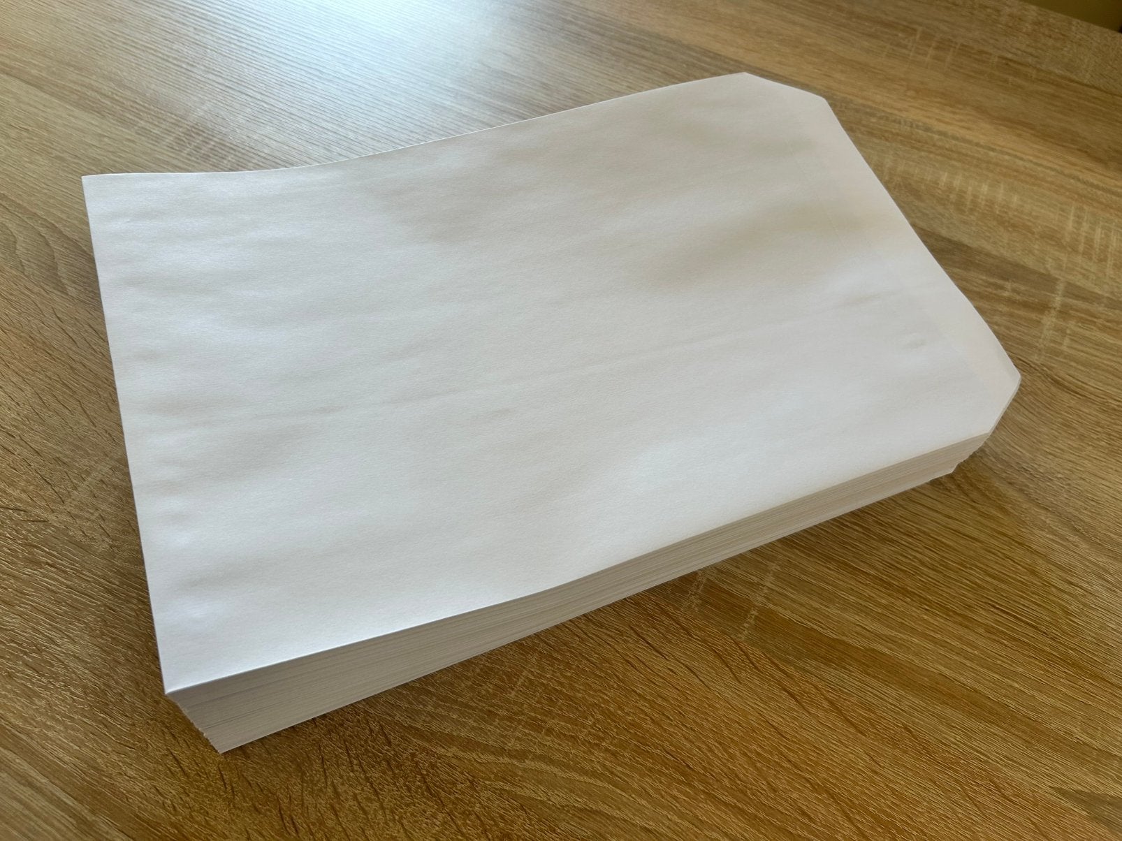 Witte enveloppen C4 23x32 cm, Zakelijke goederen, Kantoor en Winkelinrichting | Kantoorartikelen, Ophalen, Nieuw zonder verpakking