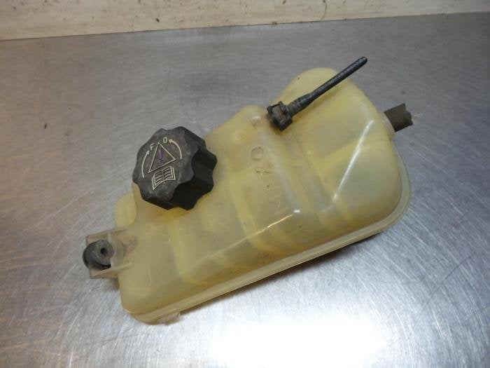 Réservoir d'expansion d'un Citroen Picasso, -, 3 mois de garantie, Utilisé, -