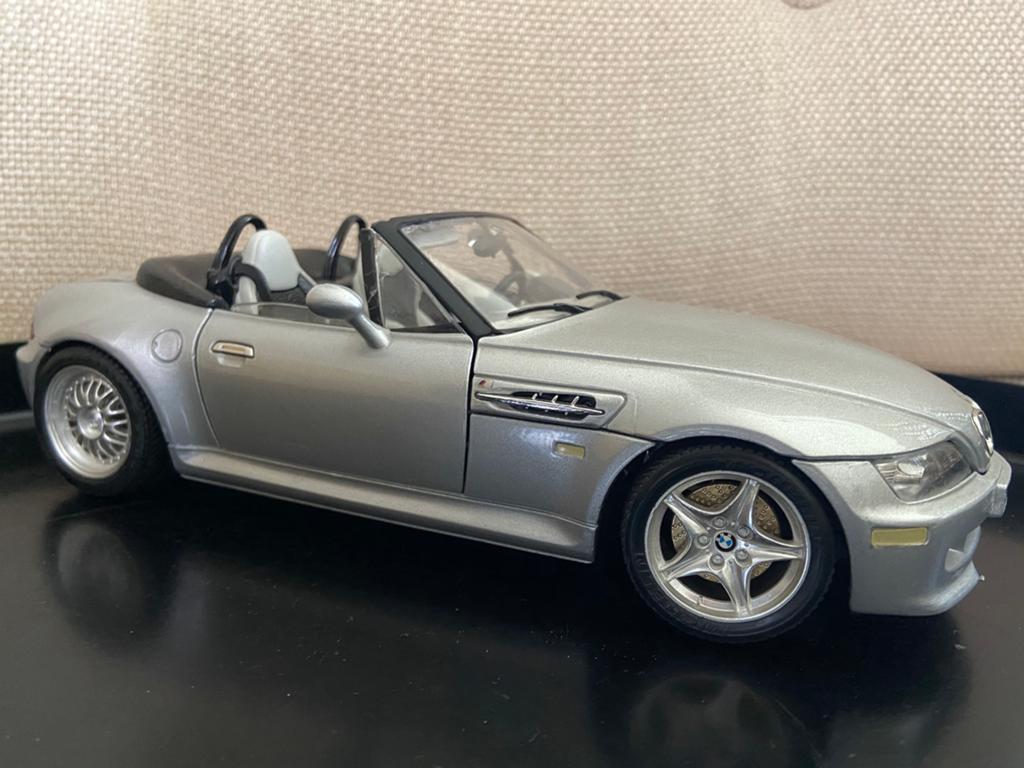 Schaalmodel auto - BMW Z3 - Bburago - 1:18 Made in Italy, Hobby en Vrije tijd, Modelauto's | 1:18, Ophalen, Gebruikt, Auto