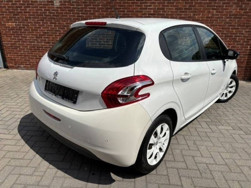 Peugeot 208 Like, Auto's, Voorwielaandrijving, Euro 5, Stof, Wit