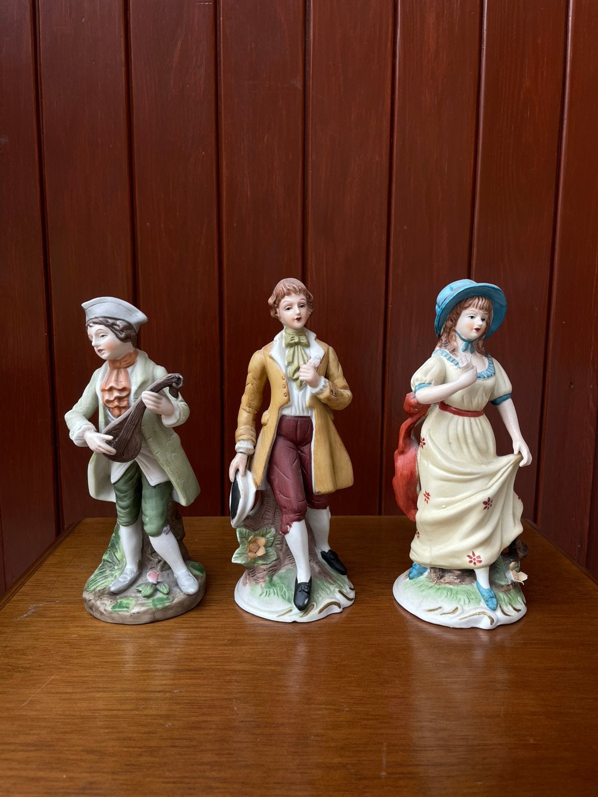 Figurines en porcelaine, Antiquités & Art, Enlèvement ou Envoi