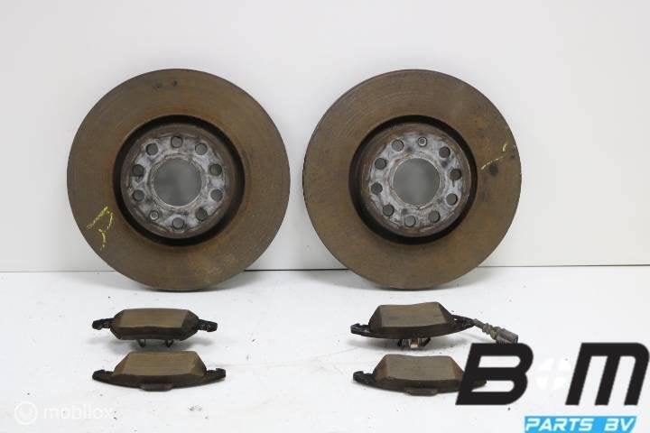 Set remschijven + blokken voorzijde VW Passat B7, Utilisé