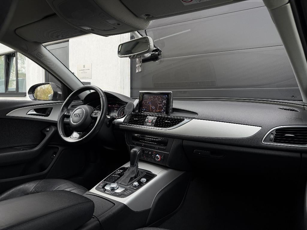 Audi A6 Avant Ultra | S-Line 20” | Leder | Camera | Garantie, Autos, Cuir, Argent ou Gris, 1800 kg, Entreprise