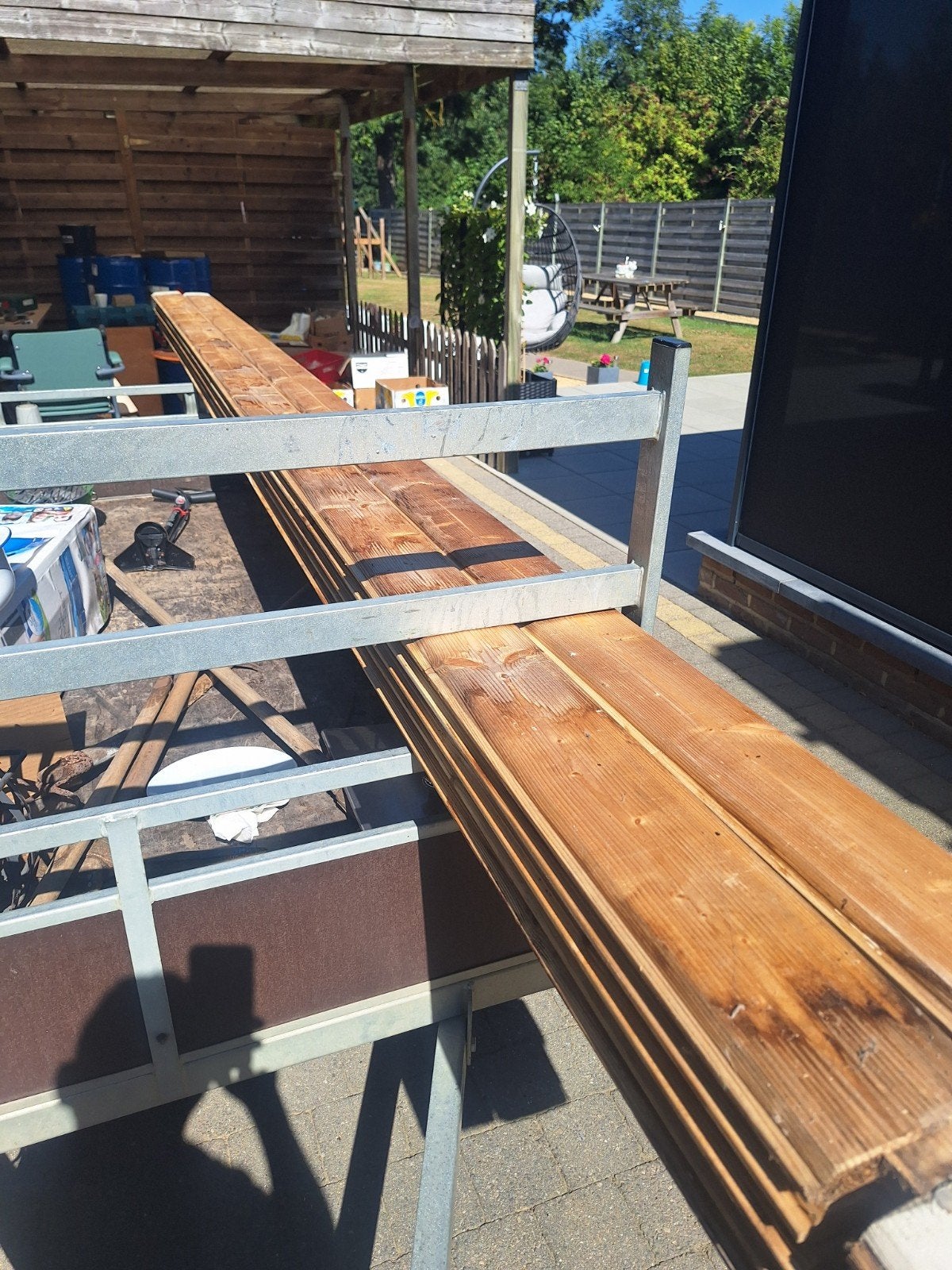 13 tal m2 tand en groef planken blokhut, Ophalen