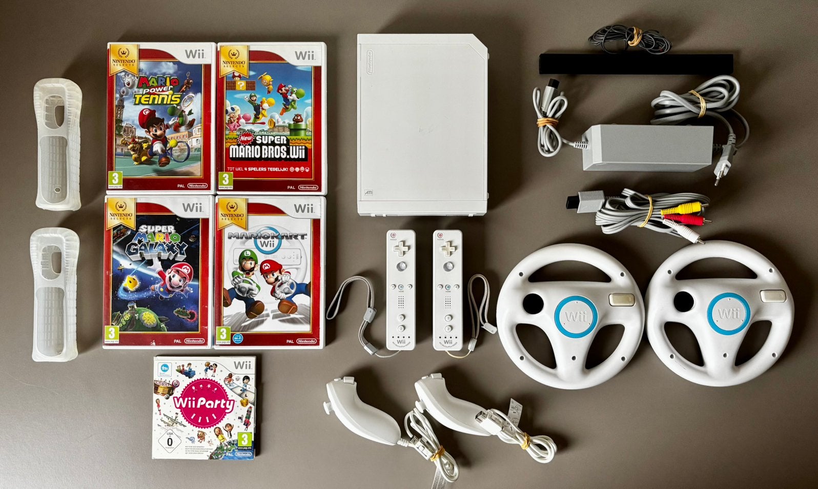 Nintendo Wii set + Topgames!!, Ophalen of Verzenden, Zo goed als nieuw, Met 2 controllers, Met games