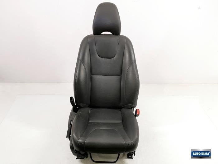 Siège droit d'un Volvo V60, -, 3 mois de garantie, -, -