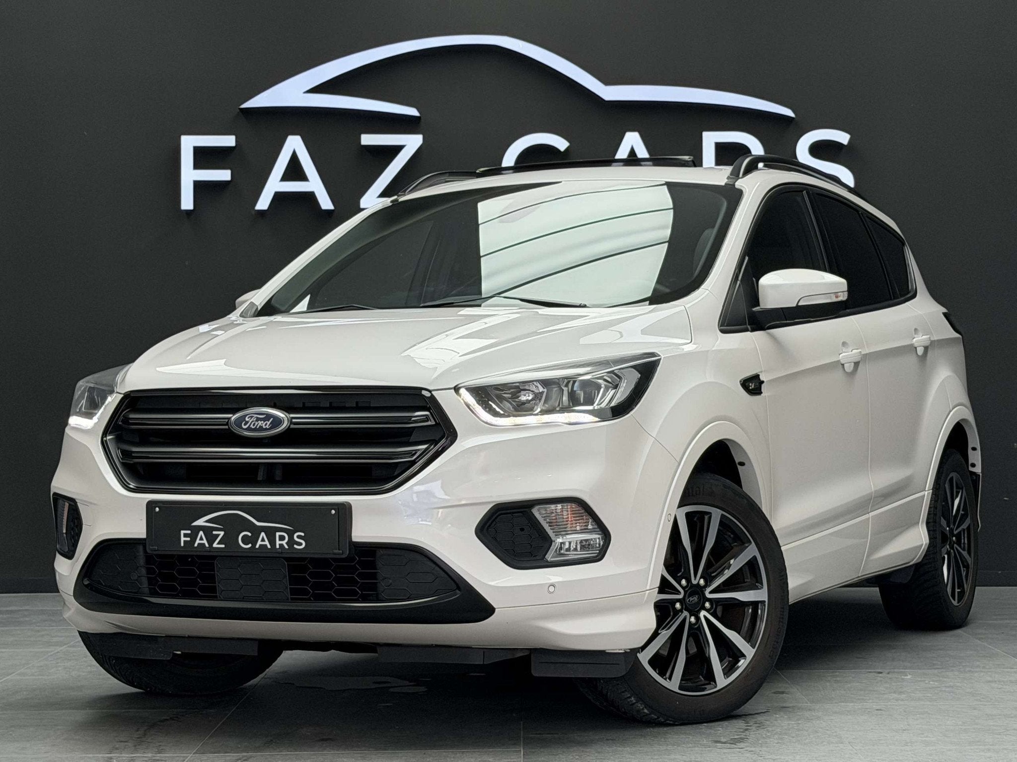 Ford Kuga 2.0 TDCi FWD ST Line * 1ER PROP + CAMÉRA + REGU *, Auto's, Gebruikt, 4 cilinders, Wit, Bedrijf