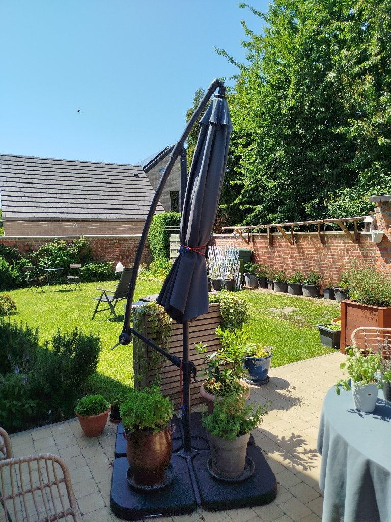 Parasol, Jardin & Terrasse, 1 à 2 mètres, Étanche, Comme neuf, Enlèvement