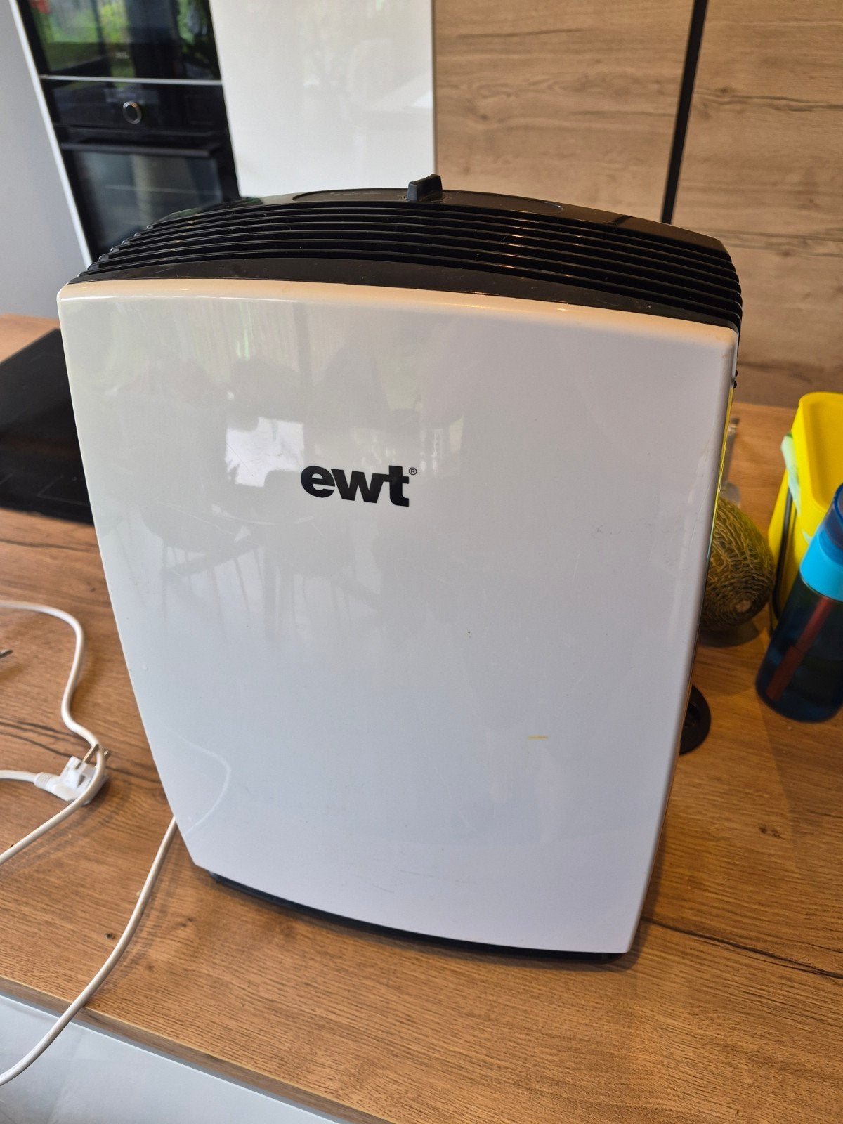 Ewt lucht ontvochtiger, Elektronische apparatuur, Luchtbehandelingsapparatuur, Ophalen, Zo goed als nieuw, Luchtontvochter
