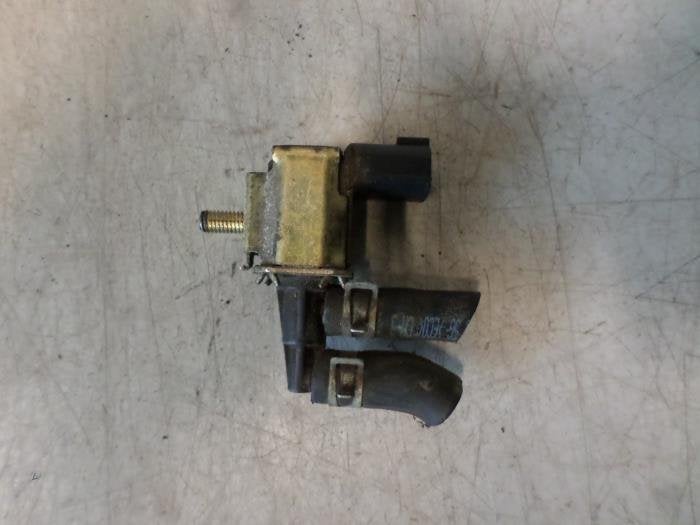 Soupape vide d'un Nissan Almera (Almera 02-), -, 3 mois de garantie, Utilisé, -