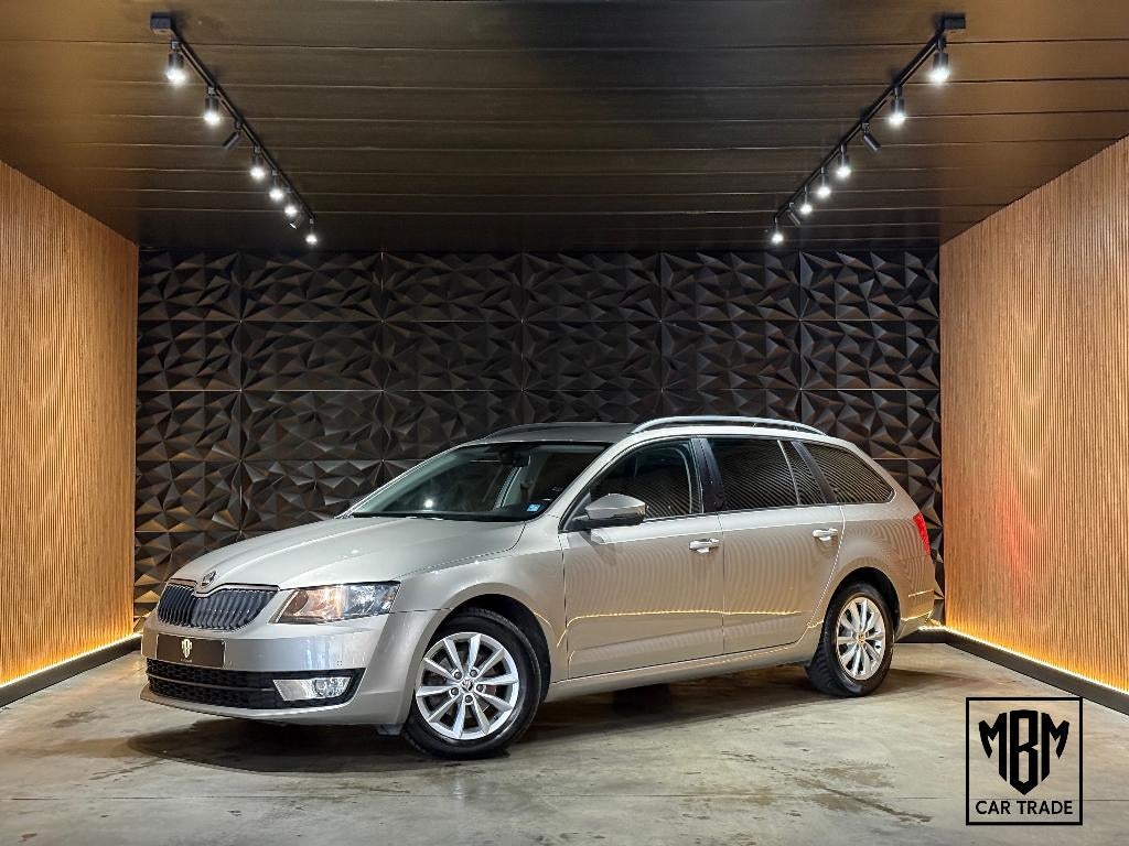 ✅ Skoda Octavia 1.6 TDI GARANTIE Airco Navi PDC Zetelverw, Auto's, Voorwielaandrijving, Stof, 4 cilinders, 5 deurs