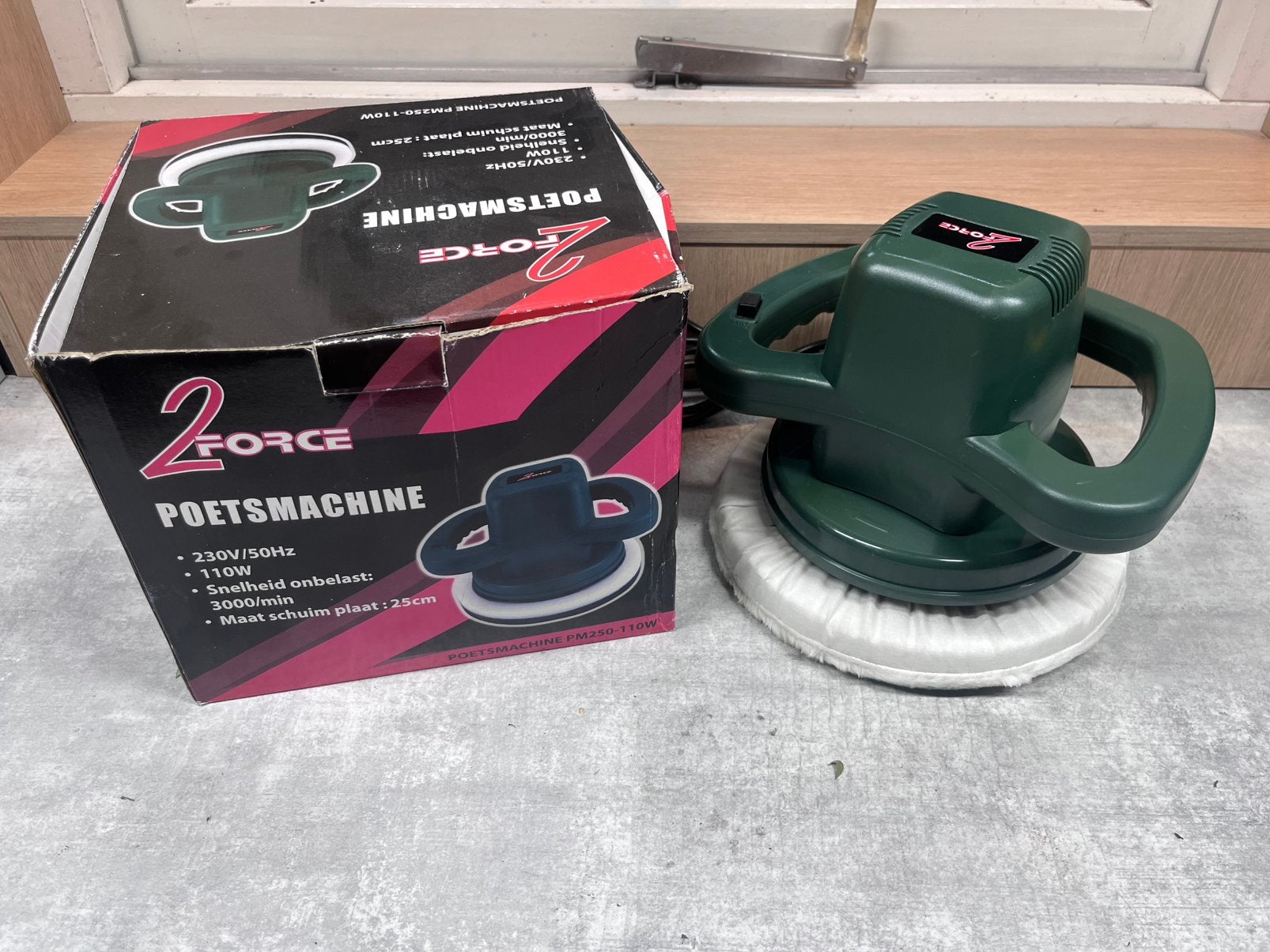 TE KOOP!!! Poetsmachine 220v, Ophalen of Verzenden