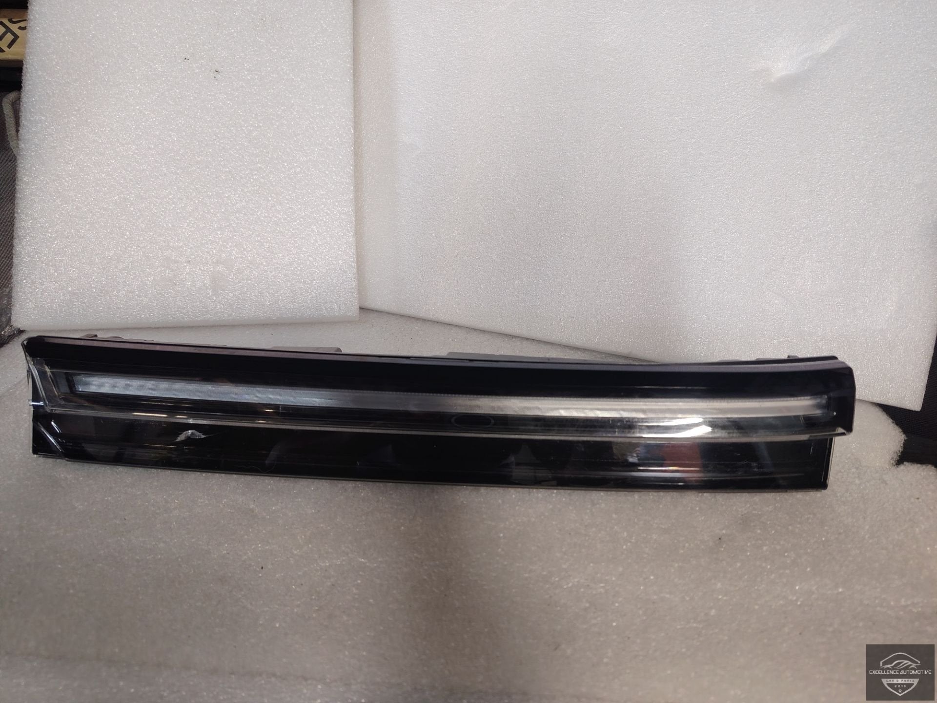 Grille de feux de jour LED gauche pour VW Tayron 57L941653B, Volkswagen, Volkswagen AG, Vw@volkswagen.de, Utilisé
