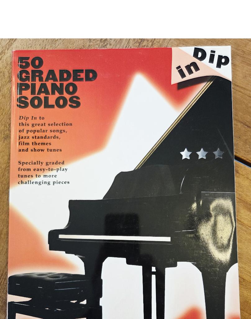 BOEK: 50 graded piano solos, Boeken, Muziek, Ophalen, Instrument, Diverse auteurs, Zo goed als nieuw