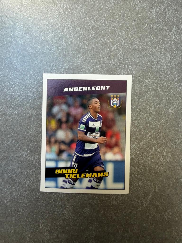 PANINI FOOTBALL BELGIUM 2016 - YOURI TIELEMANS, Ophalen of Verzenden, Nieuw, Sticker