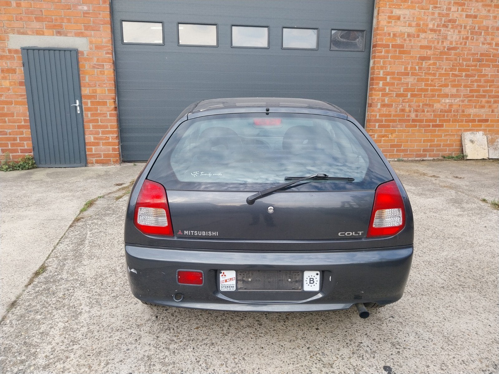 mitsubishi colt 2002 1.3 benzine 108271 km, Auto's, Voorwielaandrijving, Stof, 4 cilinders, Colt