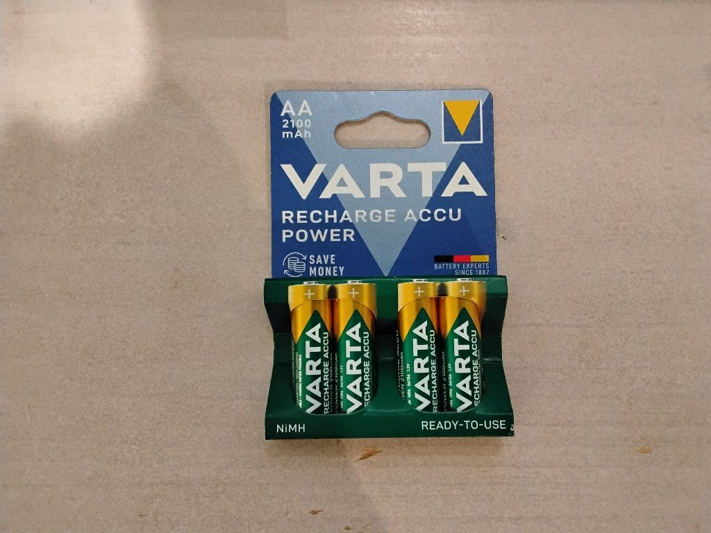 ⭐️Piles rechargeables Varta AA 2100 mAh⭐️, TV, Hi-fi & Vidéo, Batteries, Enlèvement ou Envoi, Neuf, Rechargeable