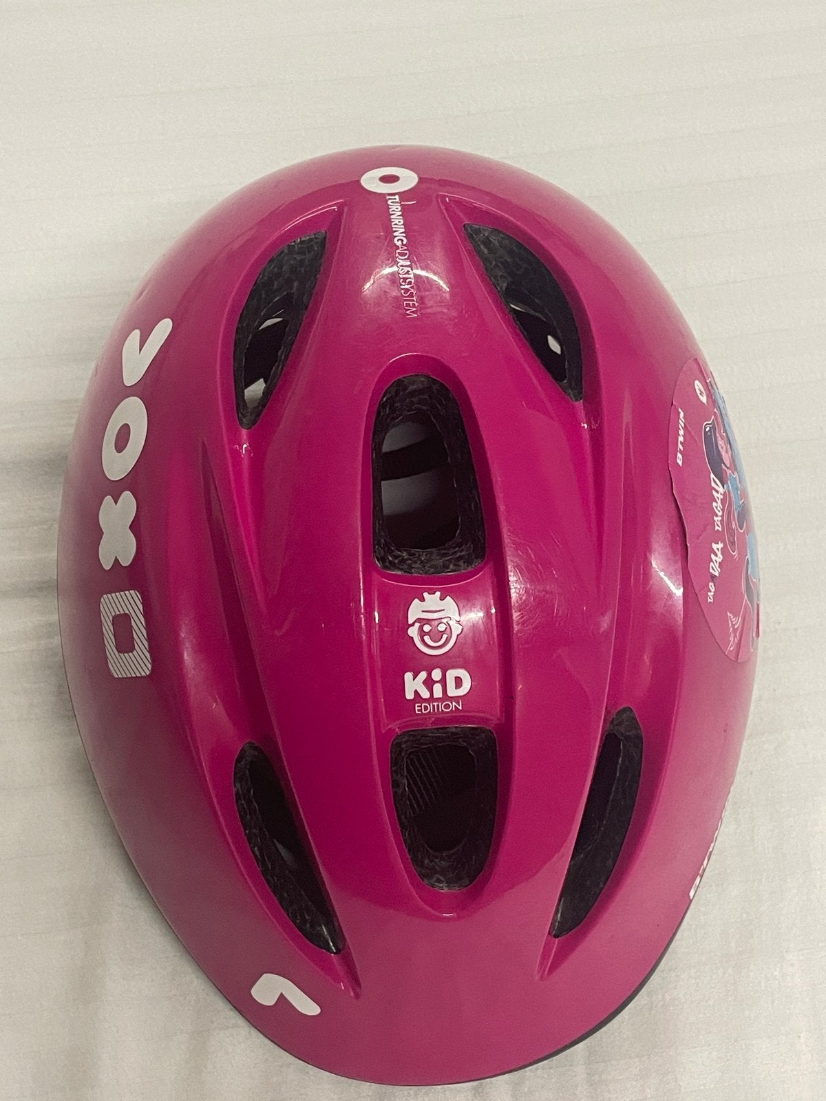 BTWIN 300 Kinderhelm - Rood, Fietsen en Brommers, Brommerhelmen, Ophalen, Zo goed als nieuw