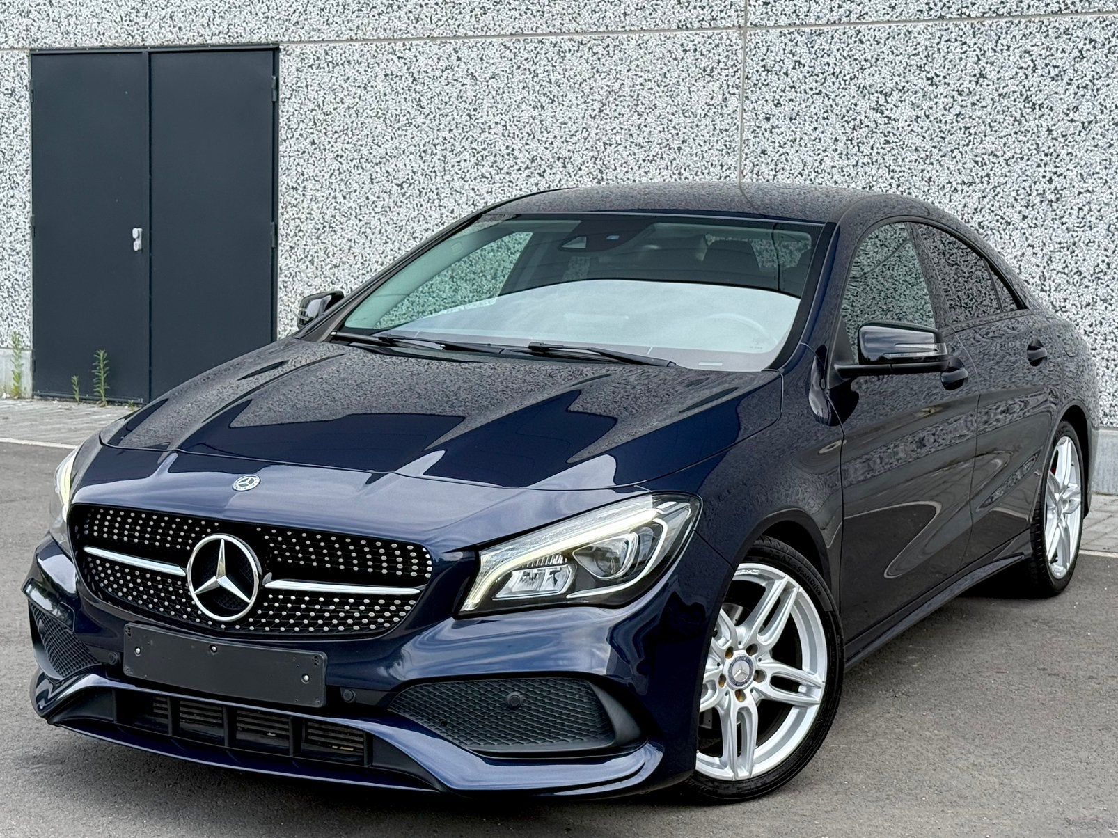 Mercedes-Benz Cla 180d 03/2018 119580Km Pack Amg Garanti 12M, Autos, Mercedes-Benz, Achat, Euro 6, Entreprise, Garantie prolongée