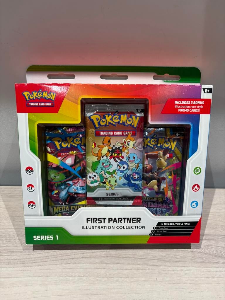 First Partner Illustration Collection Series 1 Pokémon TCG, Ophalen of Verzenden, Zo goed als nieuw, Booster