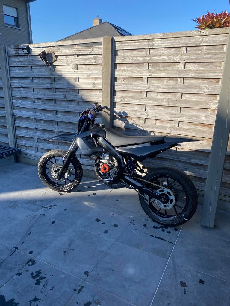 Aprilia sx50, Ophalen, Zo goed als nieuw, Derbi
