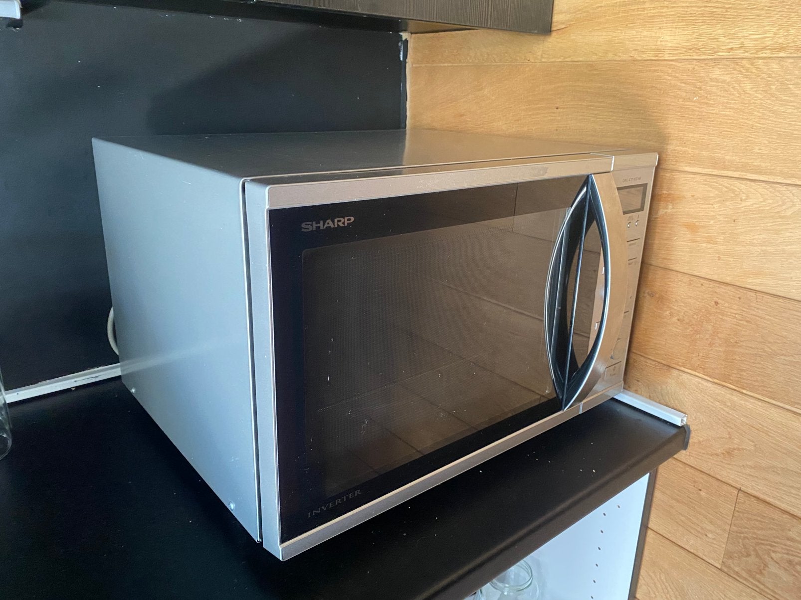 Grote Sharp RVS Combimagnetron, Elektronische apparatuur, Microgolfovens, Ophalen, Zo goed als nieuw