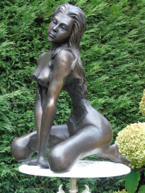 femme nue a genoux en bronze , soldé !!, Enlèvement ou Envoi, Comme neuf