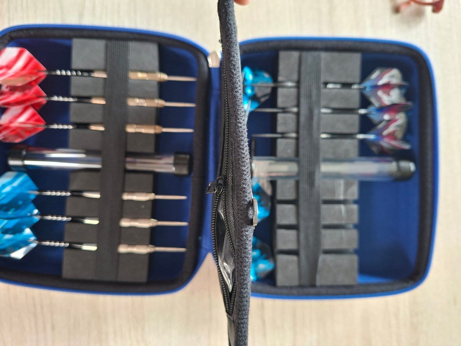 Darts Case met 9 darts pijlen, 3 pijlen peter Wright ., Ophalen, Zo goed als nieuw, Pijlen