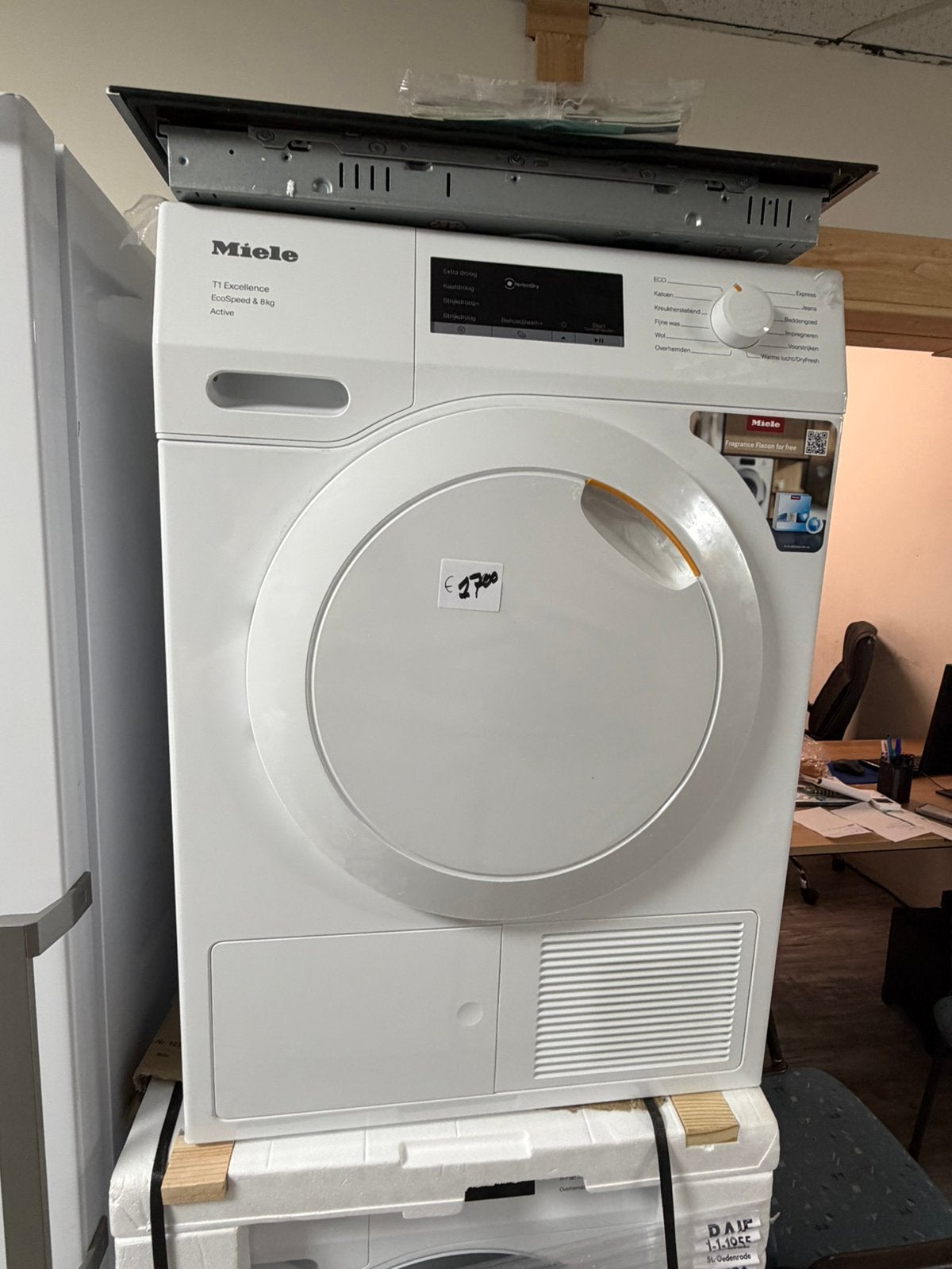 Miele TEA535WP T1 Warmtepompdroger 8KG Nieuw, Elektronische apparatuur, Droogkasten, Nieuw, Ophalen of Verzenden, Energieklasse A of zuiniger