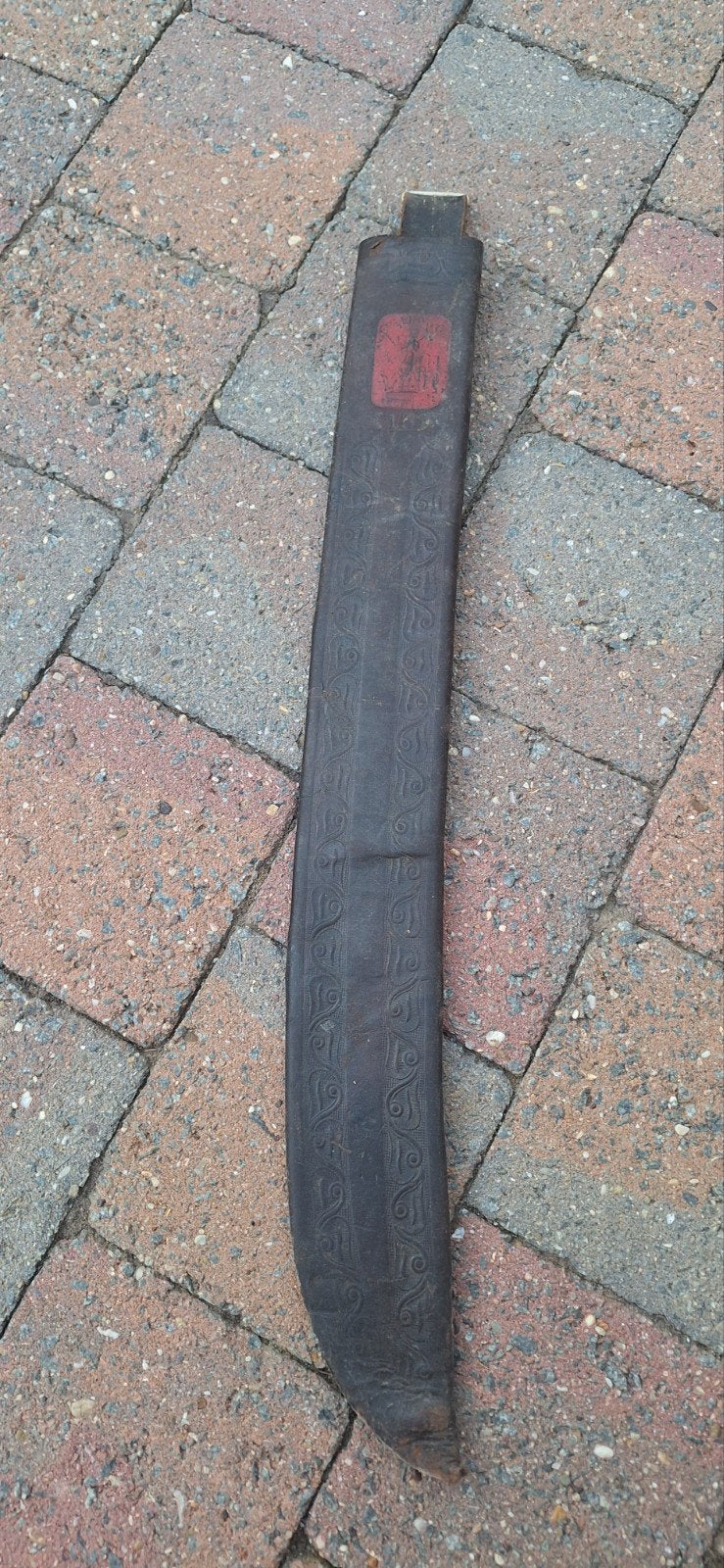 Fourreau machette US jungle, Enlèvement