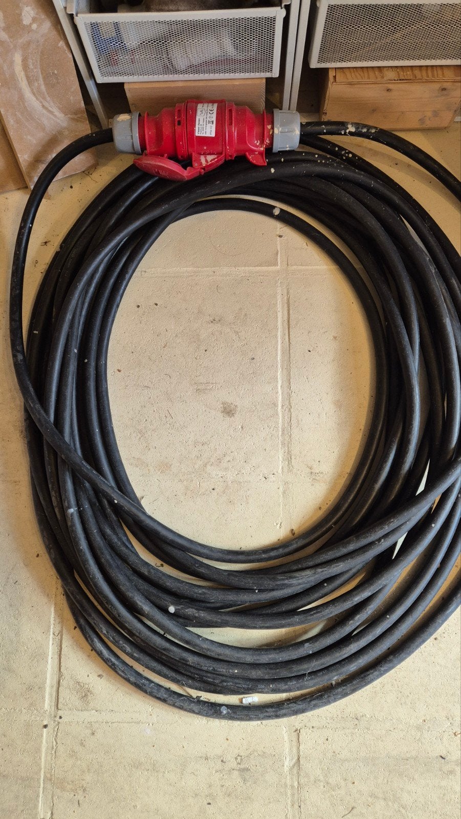 CEE verlengkabel 25m 5G6 Visser Assen, Enlèvement, Comme neuf, Câble ou Fil électrique