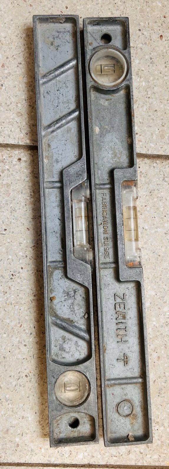 Zenith waterpassen – Swiss Made (set van 2, Doe-het-zelf en Bouw, Meetapparatuur, Ophalen of Verzenden, Gebruikt, Overige meters