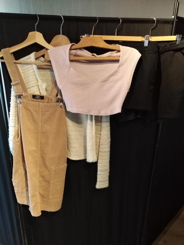 pakket kledij - maat S/M, Kleding | Dames, Dames-kledingpakketten, Ophalen, Zo goed als nieuw, Maat 36 (S)