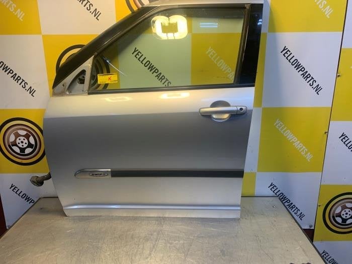Portière 4portes avant gauche d'un Suzuki Swift (Z2S), -, 3 mois de garantie, Utilisé, Porte